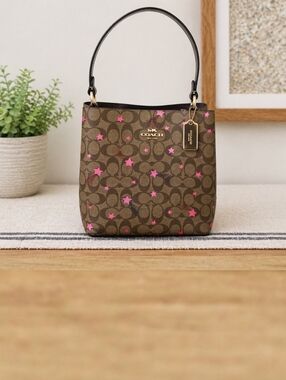 Coach Town Bucket Bag in Signature Canvas with Disco Star Print
